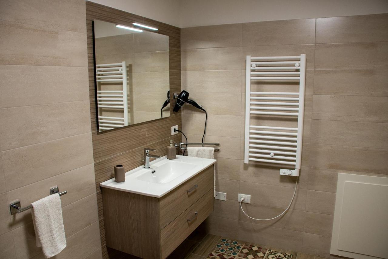 La Dimora Del Viaggiatore Luxury Apartments Mazara del Vallo Exterior photo
